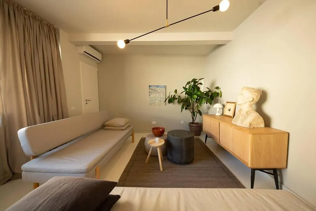 Zen Apartment - Calea Victoriei Bucharest Romania