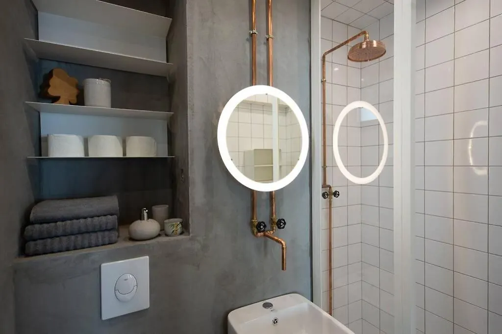 Zen Apartment - Calea Victoriei Bucharest Romania